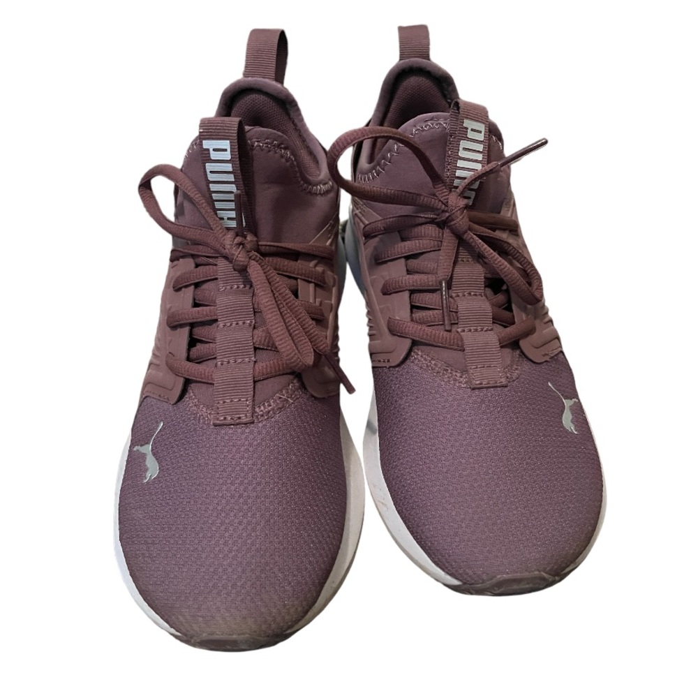 Puma Sneakers